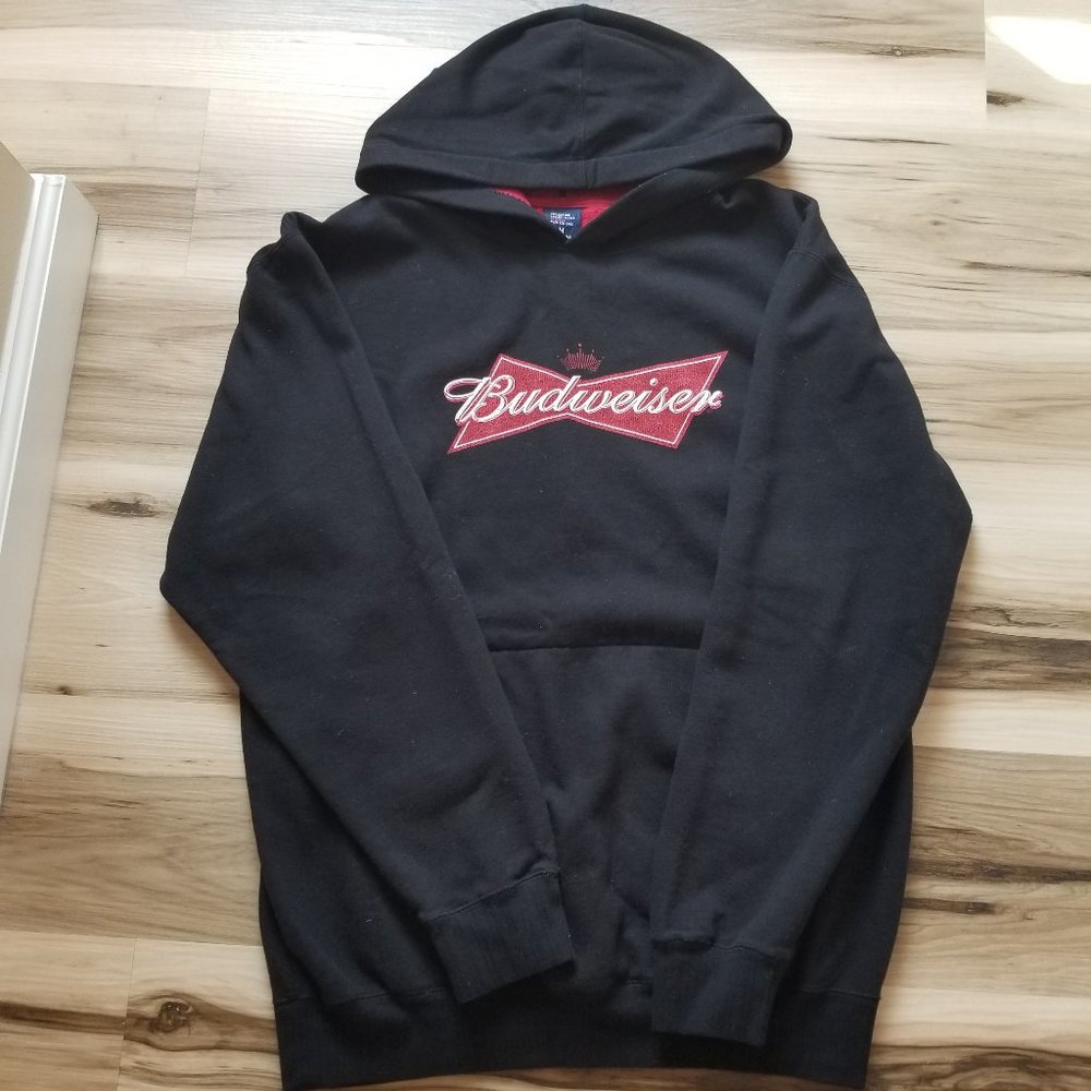 NWOT womens y2k size MEDIUM budweiser hooded sweatshirt